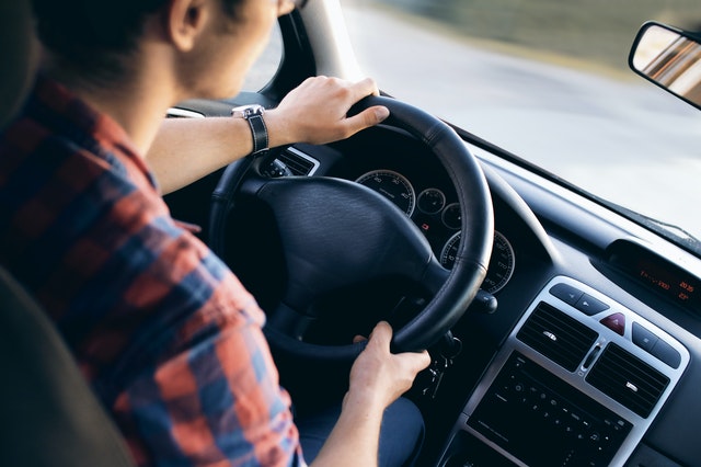 Tips for using Hand Signals for driving